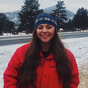 Meet your Posher, Hannah